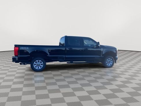 Used 2024 Ford F250 XLT image 9