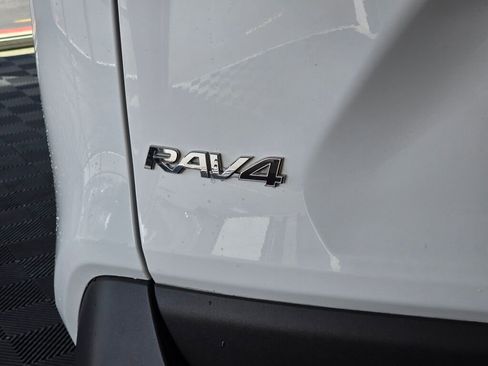 Certified 2024 Toyota RAV4 XLE AWD/4WD image 13
