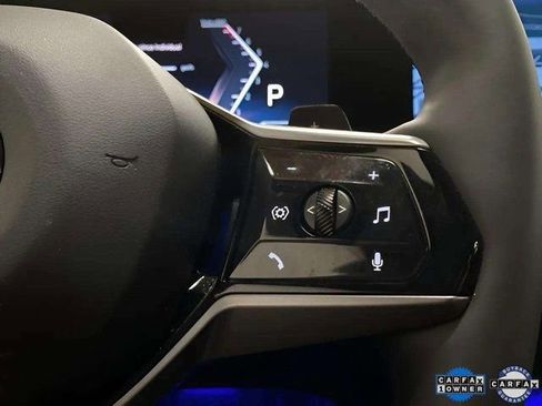 Used 2025 BMW 530i xDrive image 30