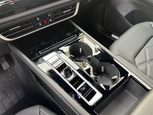 New 2026 Volkswagen Atlas Cross Sport SE image 15