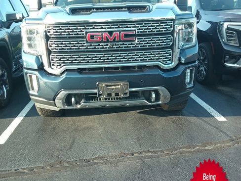 Used 2020 GMC Sierra 2500 Denali w/ Denali Ultimate Package AWD/4WD image 1