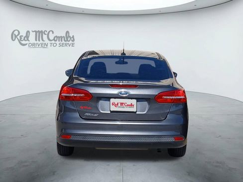 Used 2017 Ford Focus S image 4