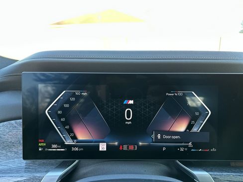 Certified 2023 BMW 760i xDrive image 39