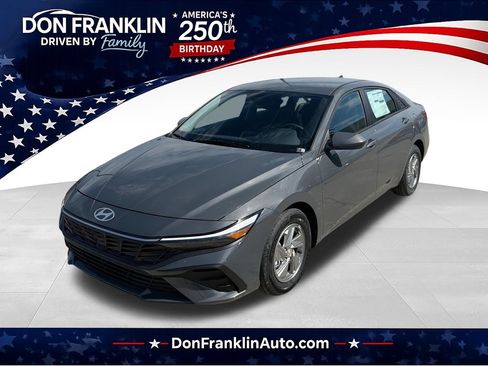 New 2026 Hyundai Elantra SE FWD image 1