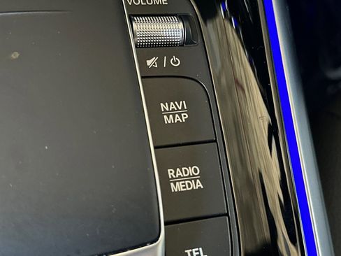 Certified 2023 Mercedes-Benz GLA 250 4MATIC image 25