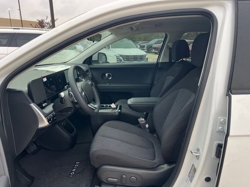 New 2026 Hyundai Ioniq 5 SE image 21