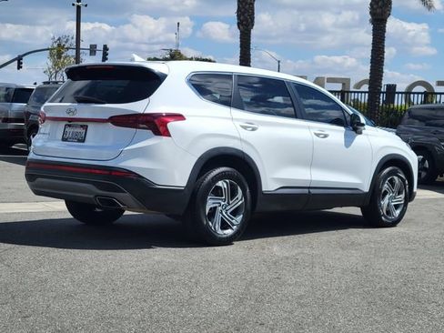 Used 2023 Hyundai Santa Fe SE FWD image 4