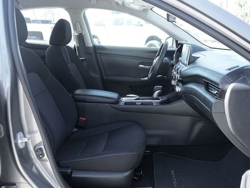 Used 2024 Nissan Sentra SV w/ All-Weather Package FWD image 33