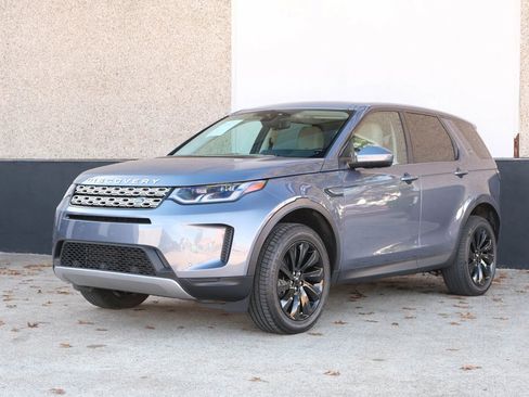 Used 2020 Land Rover Discovery Sport SE image 4
