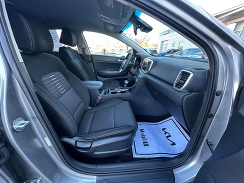 Used 2022 Kia Sportage LX w/ LX AWD Value Edition Package image 21