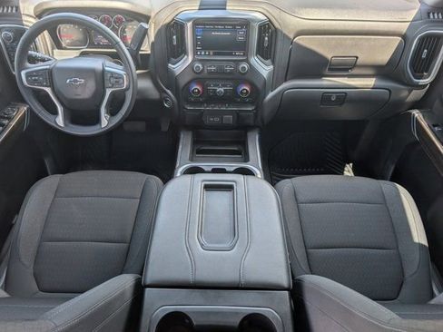 Used 2022 Chevrolet Silverado 1500 LT Trail Boss w/ Bed Protection Package AWD/4WD image 5
