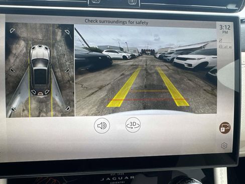 New 2026 Jaguar F-PACE R-Dynamic S image 13