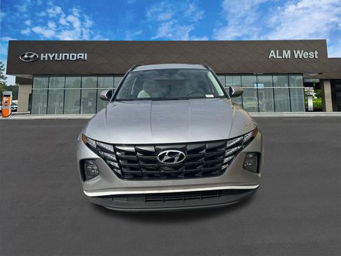 Used 2023 Hyundai Tucson SEL w/ Convenience Package AWD/4WD image 2