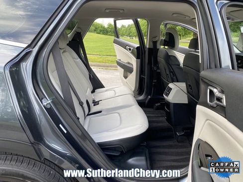 Used 2023 Kia Sportage EX image 35