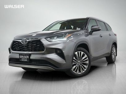 Used 2026 Toyota Highlander Platinum