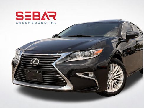 Used 2017 Lexus ES 350 w/ Accessory Package 2 FWD image 7