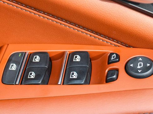 Used 2024 BMW X5 xDrive50e image 20