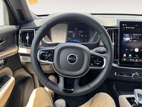 New 2026 Volvo XC90 B6 Plus w/ Protection Package Premier image 12