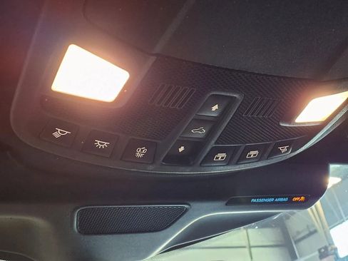 Used 2022 Lincoln Nautilus Reserve image 21