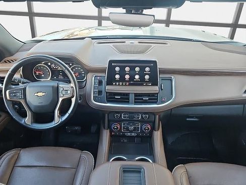 Used 2021 Chevrolet Suburban High Country image 18