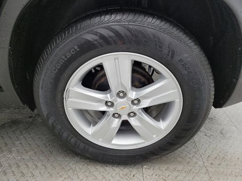 Used 2020 Chevrolet Trax LS w/ Tint and Cruise Package FWD image 31