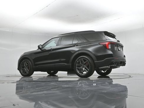 New 2026 Ford Explorer ST RWD image 51