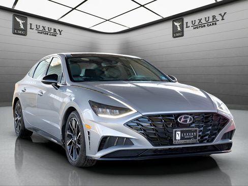 Used 2020 Hyundai Sonata SEL Plus w/ Tech Package FWD image 1