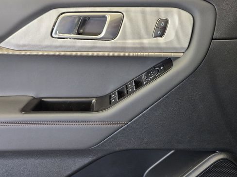 New 2026 Ford Explorer Active RWD image 21