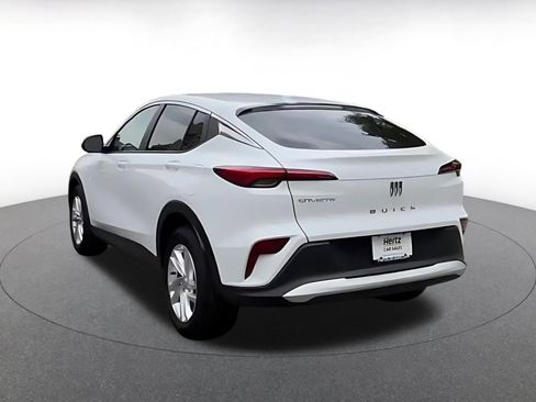 Used 2025 Buick Envista Preferred FWD image 11