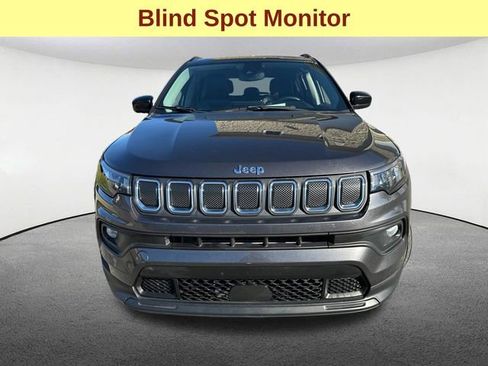 Used 2022 Jeep Compass Latitude AWD/4WD image 4