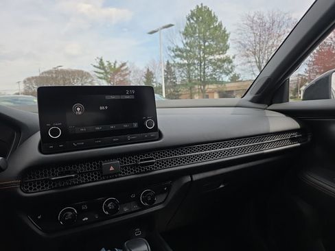 Used 2024 Honda HR-V Sport image 18