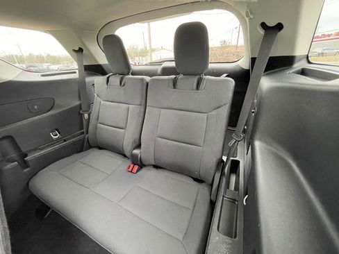 Used 2025 Ford Explorer Active image 38