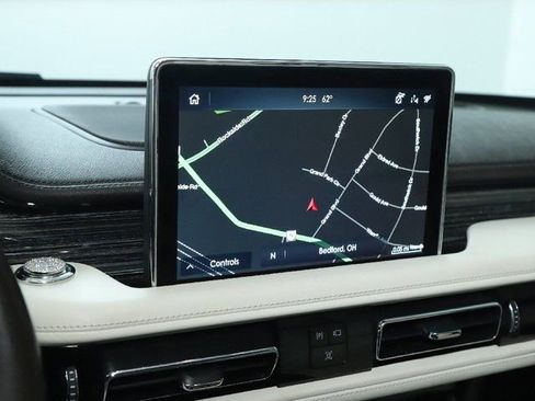 Used 2023 Lincoln Aviator Black Label image 30