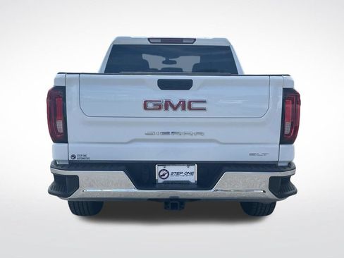 Used 2025 GMC Sierra 1500 SLT RWD image 5