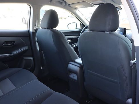 Used 2025 Nissan Sentra SV w/ Trunk Package FWD image 28