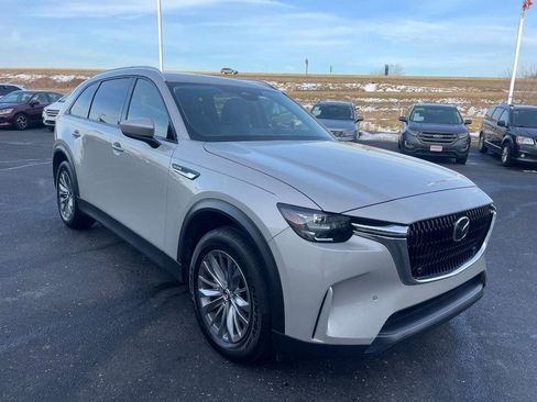 Used 2025 MAZDA CX-90 3.3 Turbo w/ Preferred Package image 2