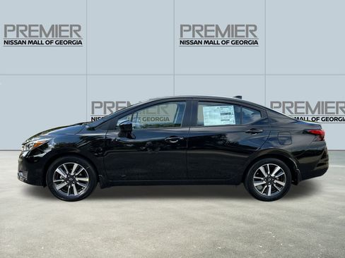 New 2025 Nissan Versa SV w/ Trunk Package FWD image 8