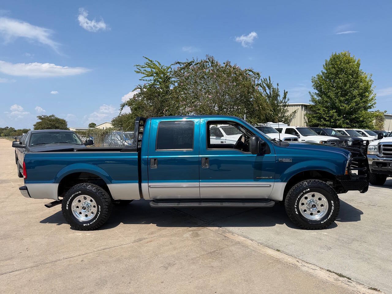 Used 2000 Ford F250 XLT AWD/4WD image 8