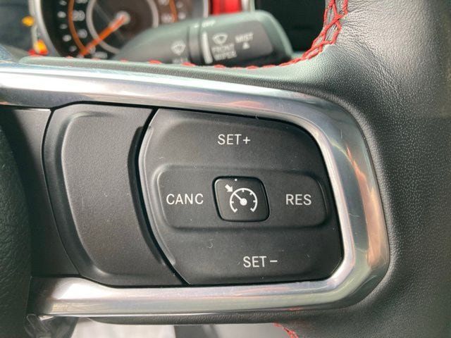 Used 2023 Jeep Wrangler Rubicon w/ Cold Weather Group AWD/4WD image 23
