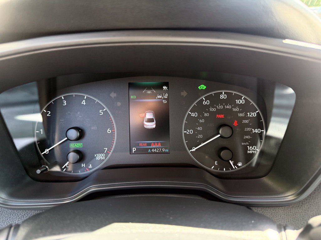 Certified 2025 Toyota Corolla LE w/ LE Premium Package AWD/4WD image 28