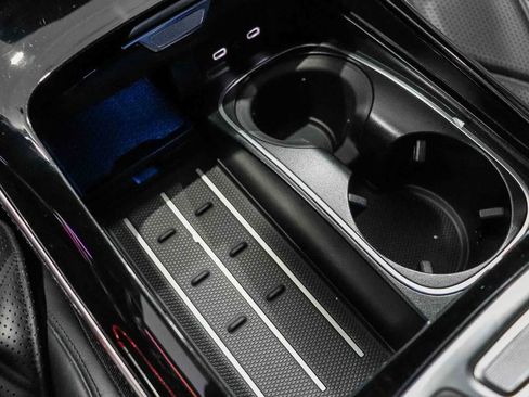 Certified 2022 Mercedes-Benz Maybach S 580 4MATIC image 28