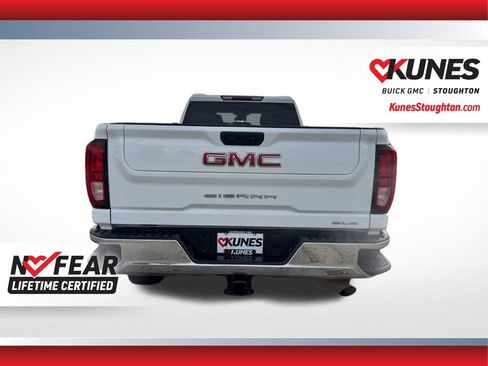Used 2024 GMC Sierra 3500 SLE image 10