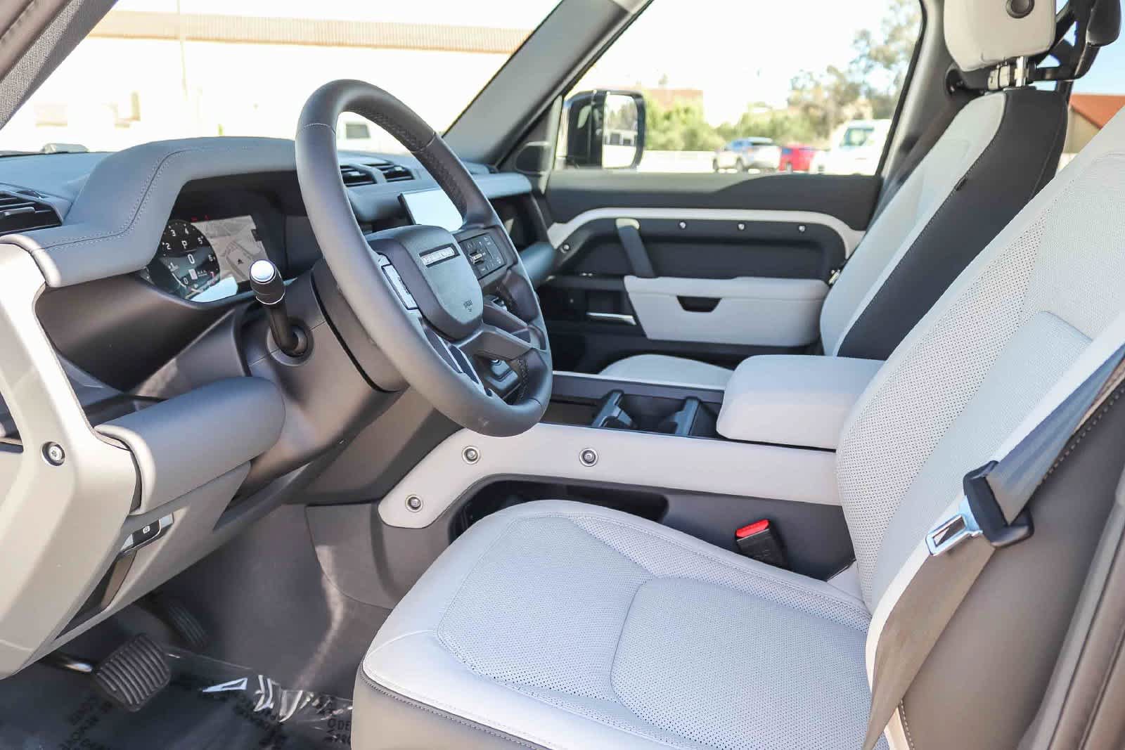 New 2026 Land Rover Defender 110 S AWD/4WD image 17