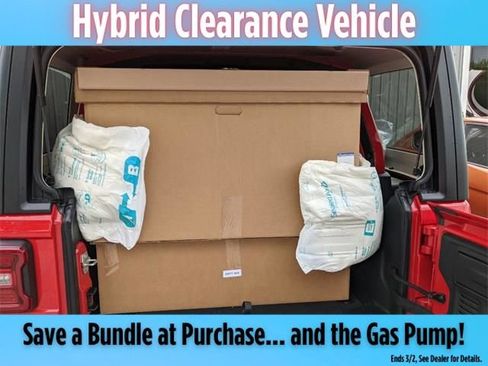 New 2023 Jeep Wrangler Unlimited Rubicon 4xe image 27