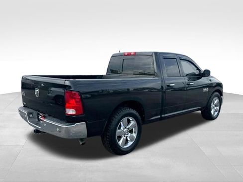 Used 2017 RAM 1500 Big Horn image 6