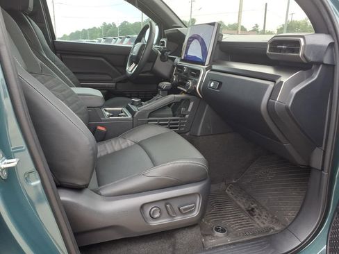 Used 2026 Toyota 4Runner TRD Off-Road Premium AWD/4WD image 12