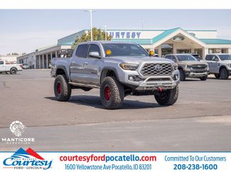 Used 2021 Toyota Tacoma TRD Off-Road w/ Technology Package AWD/4WD video 1