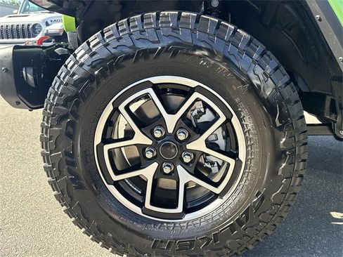 New 2025 Jeep Gladiator Rubicon image 16