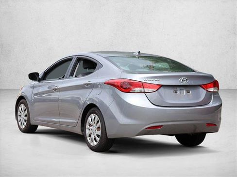 Used 2013 Hyundai Elantra GLS FWD image 7