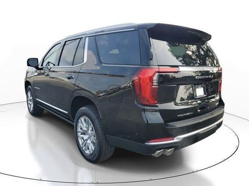 New 2026 GMC Yukon Denali w/ Sun & Power Step Package image 4